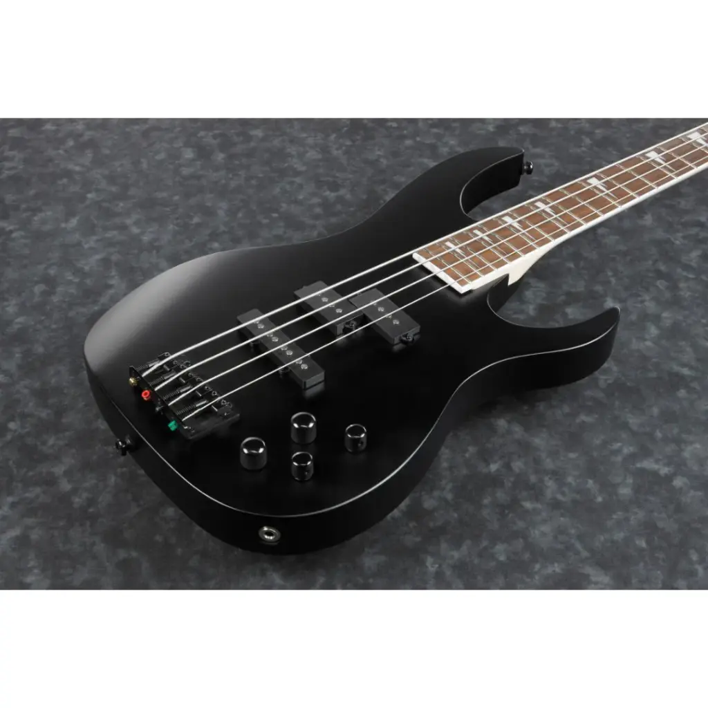 ibanez-rga-rgb300-black-flat_ibrgb300bkf_3.webp